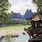 Asien Reisen - Bilder zum Buch: Ein geheimnisvolles Land öffnet seine Pforten